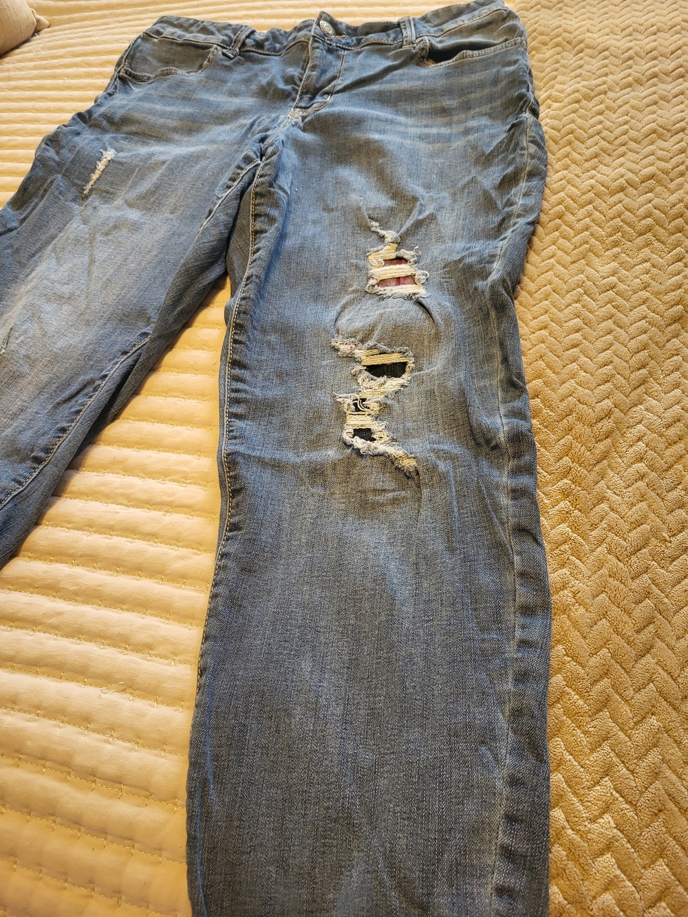 Maurices Women's Distressed Blue Skinny Jeans
